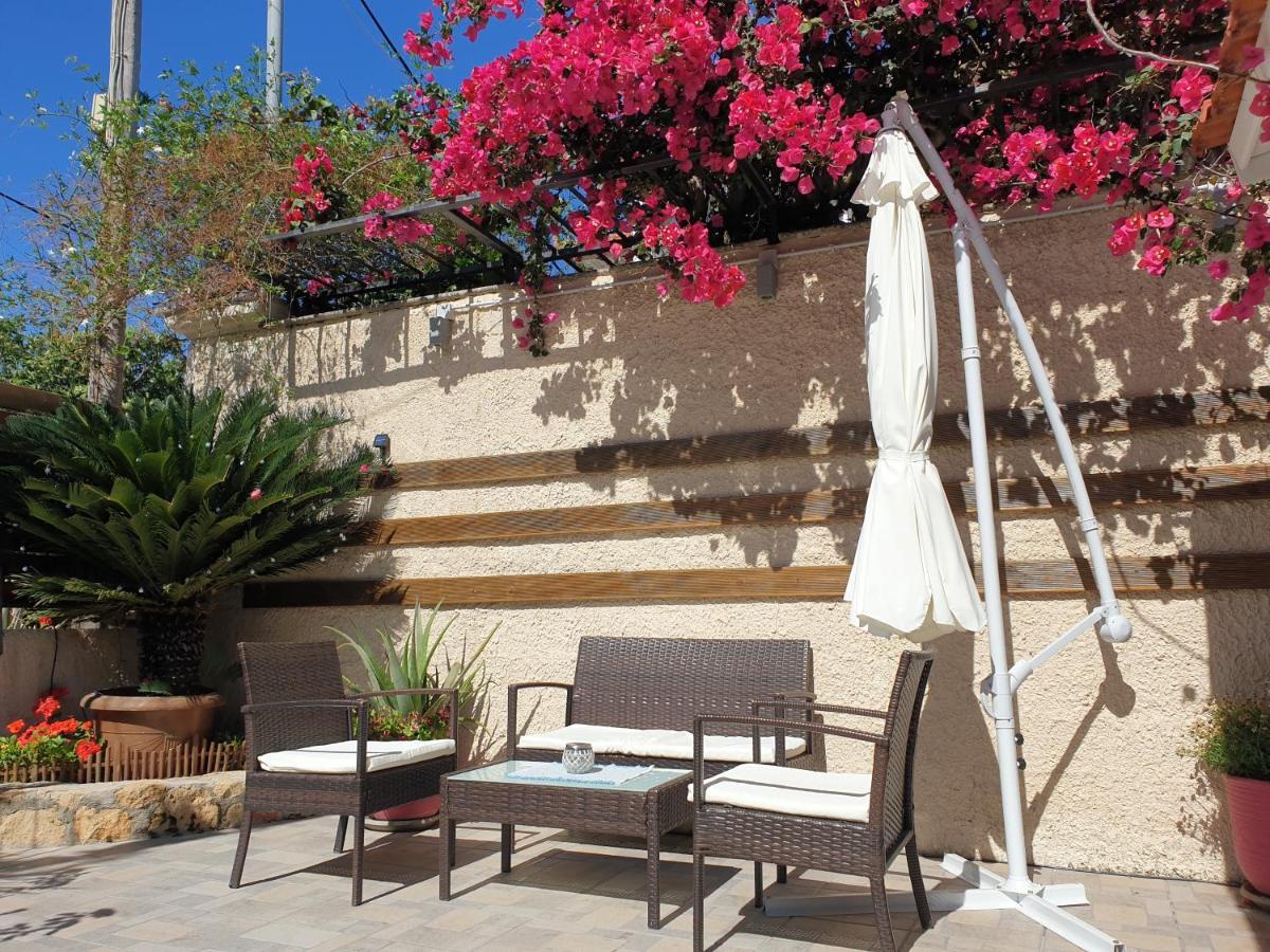 Villa Aloe House Lakíthra Extérieur photo